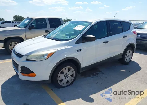 2013 Ford Escape S из США, поврежденный, VIN 1FMCU0F7XDUD79136